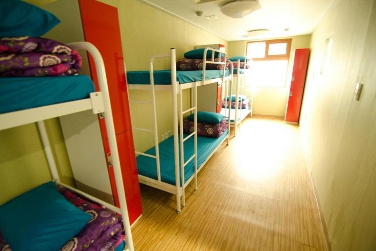 Kimchee Sinchon Guesthouse Séoul Extérieur photo