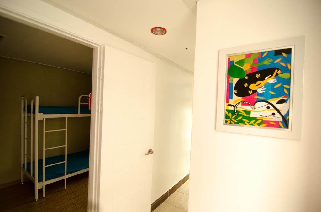 Kimchee Sinchon Guesthouse Séoul Extérieur photo