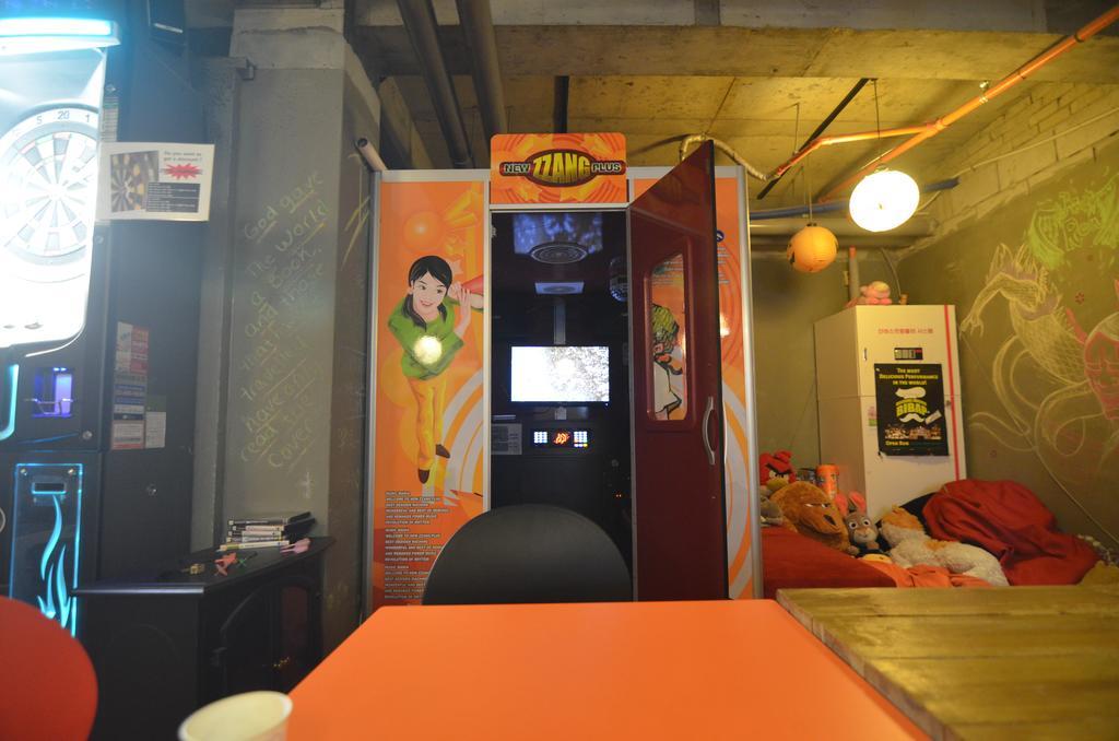 Kimchee Sinchon Guesthouse Séoul Extérieur photo