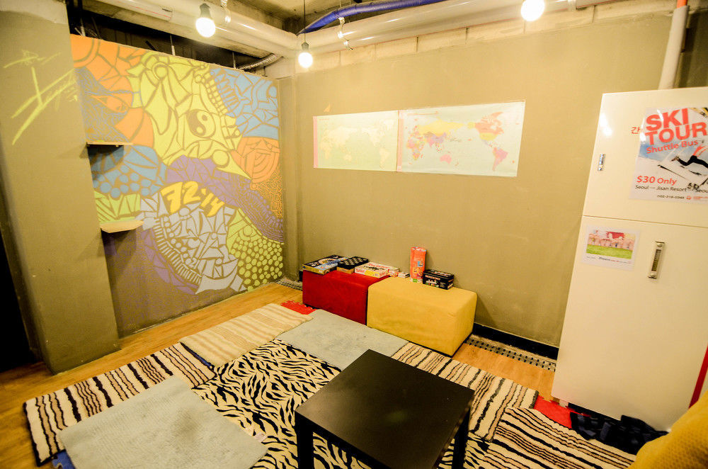 Kimchee Sinchon Guesthouse Séoul Extérieur photo
